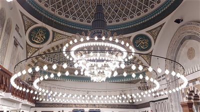 مواقيت الصلاة، موعد أذان العشاء اليوم الجمعة 26 - 9 - 2025 في القاهرة والمحافظات 	