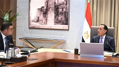 رئيس الوزراء يستعرض ملامح الاستراتيجية الوطنية للعمران والبناء الأخضر