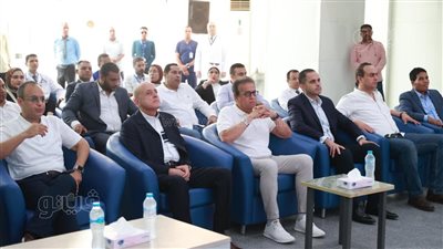 وزير الصحة يتفقد مستشفى حميات الأقصر ويشهد تدشين 6 معدات جديدة للفرم والتعقيم (صور)