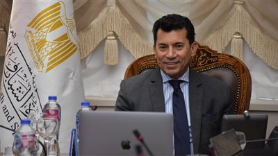 وزير الرياضة: الشباب المصري الواعي خط الدفاع الأول في مواجهة الشائعات والتطرف 
