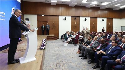 وزير الاتصالات يشهد إطلاق تقرير تقييم الجاهزية الوطنية للذكاء الاصطناعي