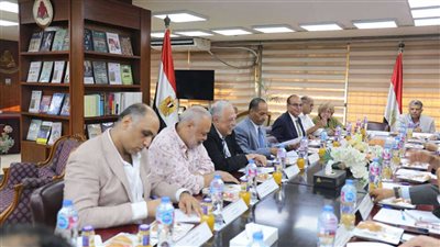 في أول اجتماعاتها، اللجنة الاستشارية العليا تبدأ استعدادات معرض القاهرة الدولي للكتاب 2026
