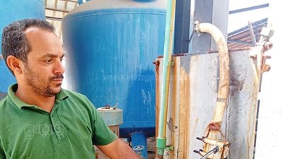 بعد تفتيت بقعة السولار بالنيل، انتظام تشغيل محطة مياه قرى أبو الريش في أسوان 
