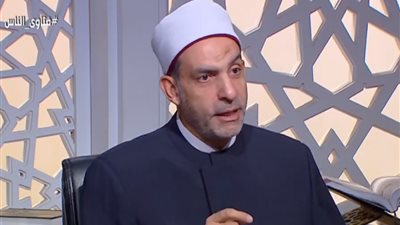 ما حكم حرمان الأخ الأكبر لإخوته من الميراث؟ أمين الفتوى يجيب (فيديو)