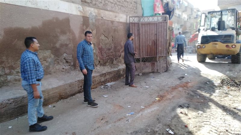ترميم مدخل مجمع المدارس