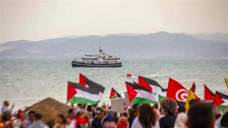 أسطول الصمود بميناء