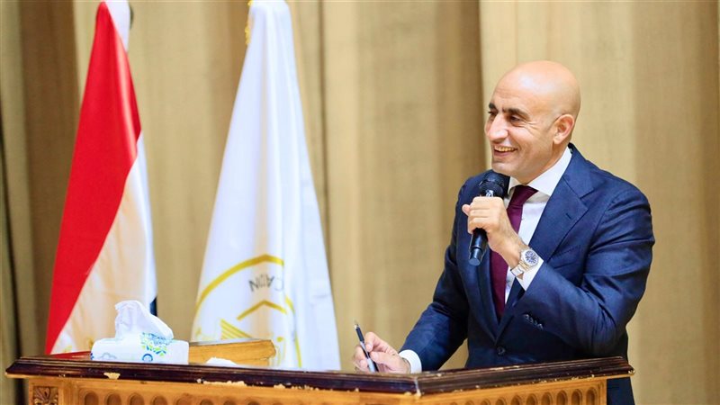  محمد عبد اللطيف،