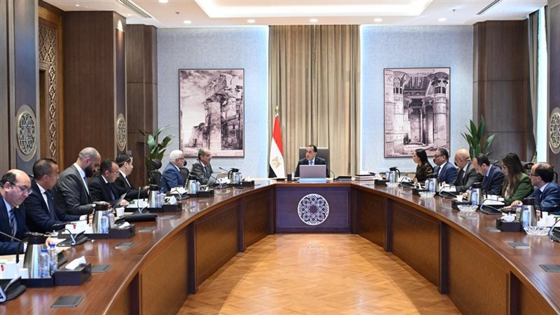 اجتماع برئاسة الدكتور