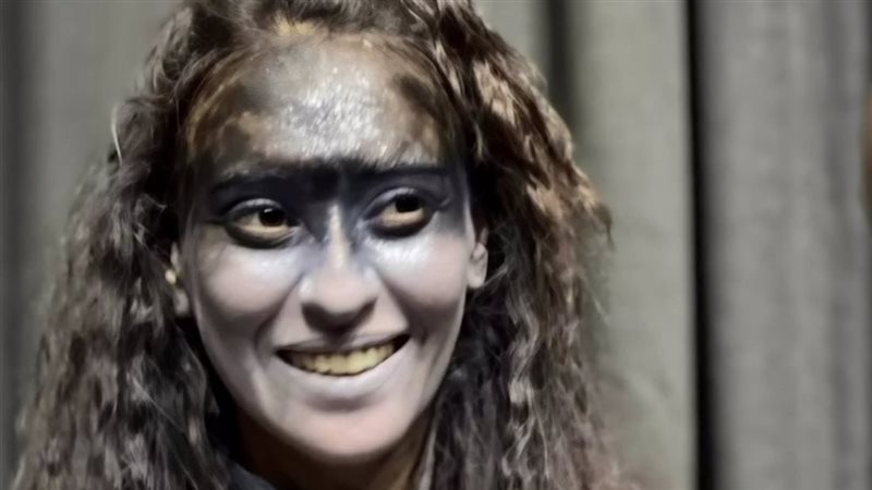 الفنانة ياسمين سمير،