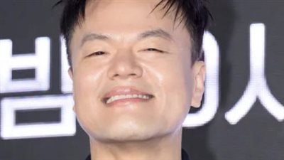 المنتج بارك جين يونج رئيسا للجنة الرئاسية للتبادل الثقافي الشعبي الكوري