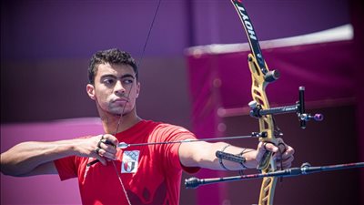 القوس والسهم، يوسف طلبة يودع بطولات العالم من الدور الأول