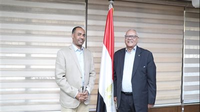 مصطفى النشار خلفًا لرمضان البسطاويسي في رئاسة تحرير الفكر المعاصر بهيئة الكتاب