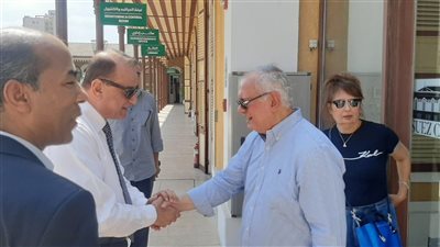 جولة سياحية للسفير محمد العرابي وزير الخارجية الأسبق بالإسماعيلية (صور)