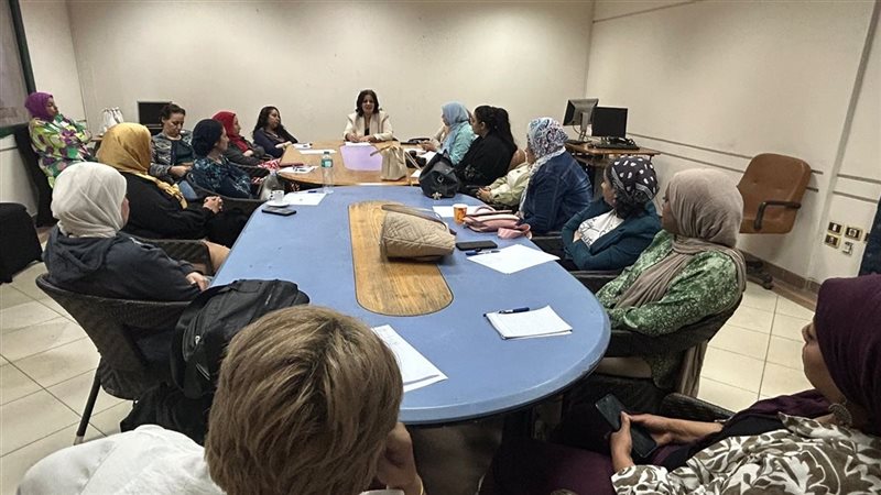 اجتماع لجنة المرأة