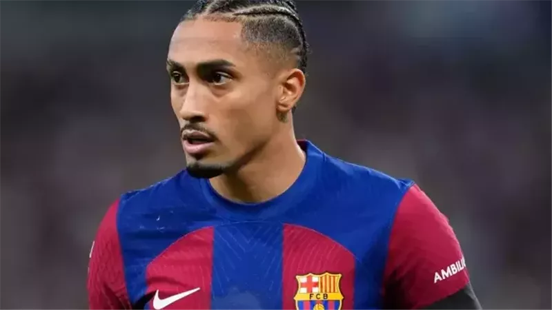 رافينيا، فيتو 