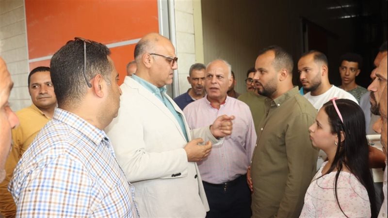 محافظ القليوبية خلال