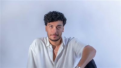 أحمد عبد الوهاب: الكوميديا تشمل كل عناصر الإبداع وهي أصعب الأنواع التمثيلية أداء