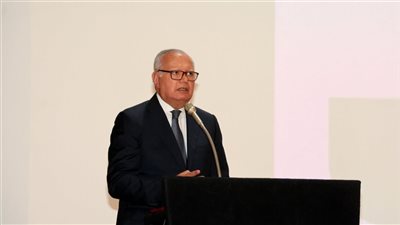 محمد العرابي يتحدث عن تعامل مصر مع أزمات الشرق الأوسط وقضية مياه النيل بقصر ثقافة الإسماعيلية