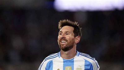 ديكو يكشف حقيقة عودة ميسي إلى برشلونة