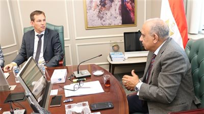 وزير الكهرباء: خطة لتحسين كفاءة واستخدام الطاقة في 25 مصنعا