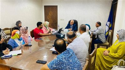 سكرتير عام محافظة دمياط يبحث ملف الهوية البصرية للمراكز والمدن 