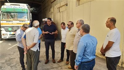 المخالف سيتم غلقه، نائب محافظ الدقهلية يتفقد مصانع الأعلاف بجمصة