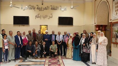 رئيس جامعة الأزهر يتفقد الاختبارات النهائية لمسابقة القراءة الحرة بكلية اللغة العربية