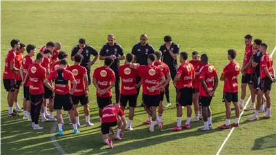 انضمام الدوليين وتأهيل المصابين، كواليس مران الأهلي اليوم استعدادا لمباراة إنبي