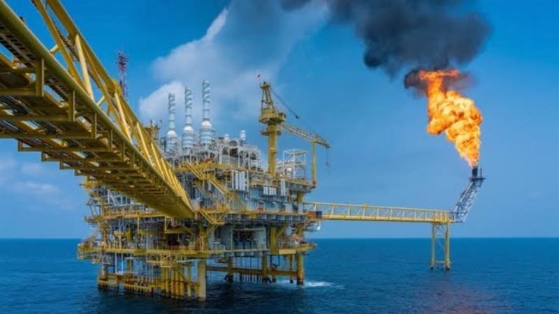 الاكتشافات البترولية