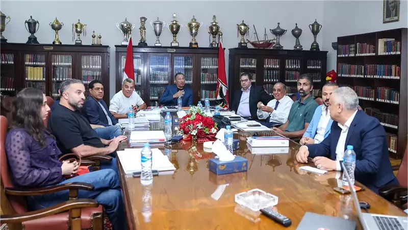 مجلس إدارة النادي