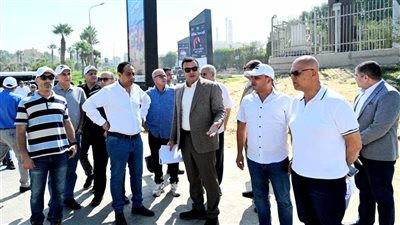وزير الإسكان يتفقد أعمال تطوير محور 26 يوليو والتوسعات الشرقية بـ 6 أكتوبر