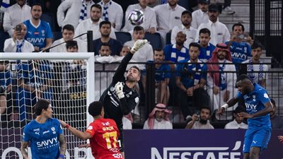 الدوري السعودي، الهلال يسقط في فخ التعادل 2-2 أمام القادسية