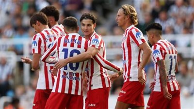 أتلتيكو مدريد يضرب إشبيلية بثلاثية في الدوري الإسباني 