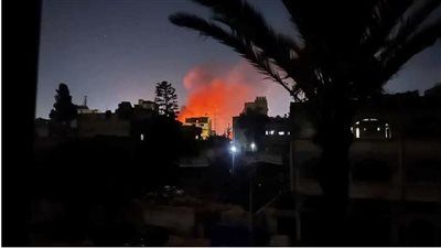 أحالت ليله نهارا وعائلات احترقت، قصف عنيف على محيط مستشفى الشفاء بغزة (فيديو) 