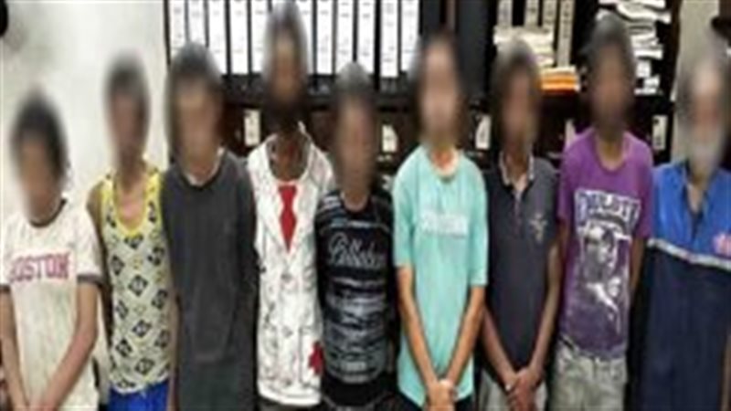 ضبط 10 أشخاص لقيامهم