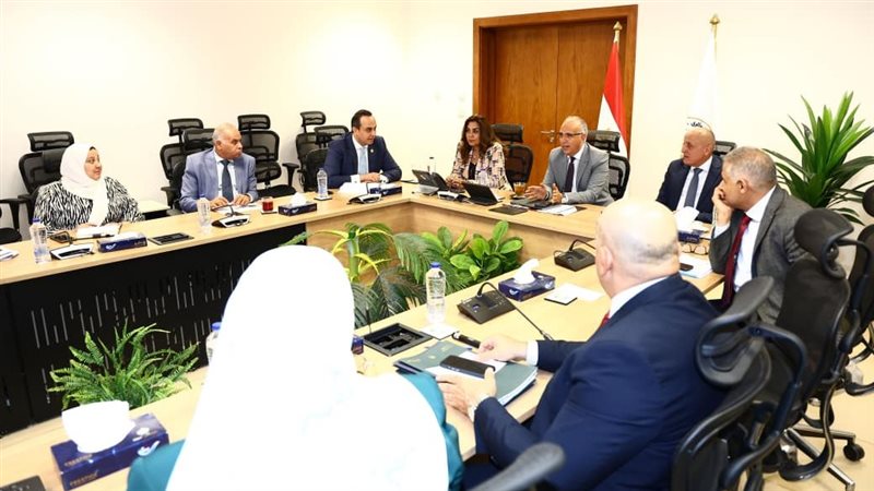 جانب من الاجتماع،