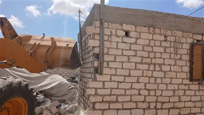 حملات مكبرة لإزالة التعديات وأعمال البناء المخالف بأحياء الإسكندرية 