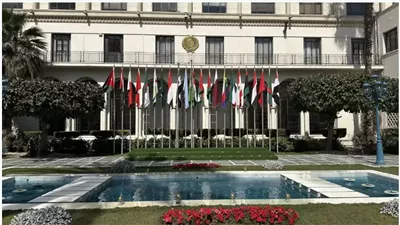 وزير الخارجية القطري يعلن اتخاذ الدوحة إجراءات قانونية مشروعة للحفاظ على سيادة قطر