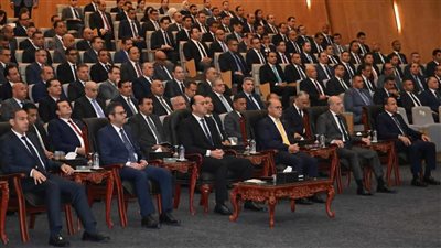 الرقابة الإدارية تنظم جلسة نقاشية حول أسواق المال وتنمية الاقتصاد المصري