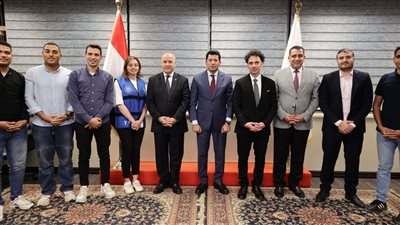 أشرف صبحي يلتقي مجلس إدارة اتحاد 