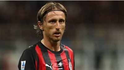 مودريتش ينقذ نجم ميلان من غضب الجماهير