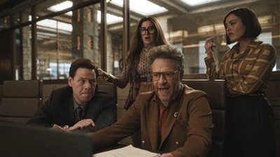 مسلسل The Studio الأكثر فوزا في حفل توزيع جوائز إيمي 2025