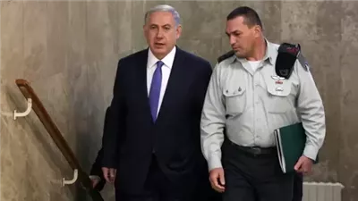 4 غارات على خيام النازحين بغزة بعد اجتماع نتنياهو بقيادات الأمن بشأن حادث رفح