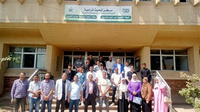 دورة تدريبية حول 