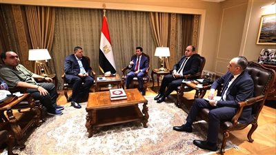 وزير الرياضة يتابع استعدادات مونديال أندية اليد مع خالد فتحي