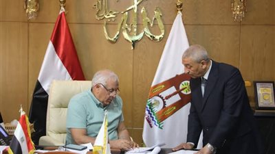 اعتماد 4 مدارس في الخارجة وباريس من هيئة جودة التعليم