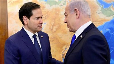 مصافحة نتنياهو وروبيو أمام خريطة الشرق الأوسط تثير الغضب، والنشطاء: رسالة تهديد واضحة (فيديو) 