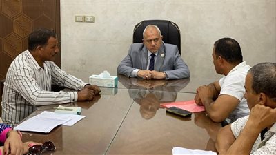 سكرتير محافظة دمياط يترأس لجنة تسكين الوحدات الأولى بالرعاية بعزبة البرج