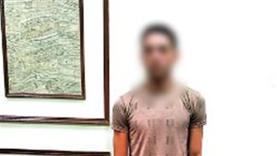 ضبط شخص بالإسكندرية لتصوير وبث مقاطع منافية للآداب عبر مواقع التواصل