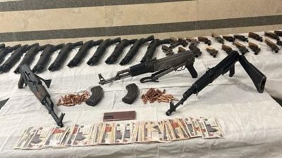 قتل وبحوزته ترسانة سلاح، الداخلية تكشف تفاصيل فيديو استهداف شخص بأسيوط (صور) 